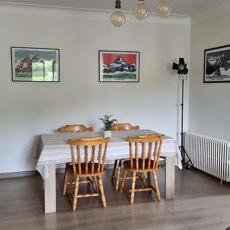 Maison Familiale *